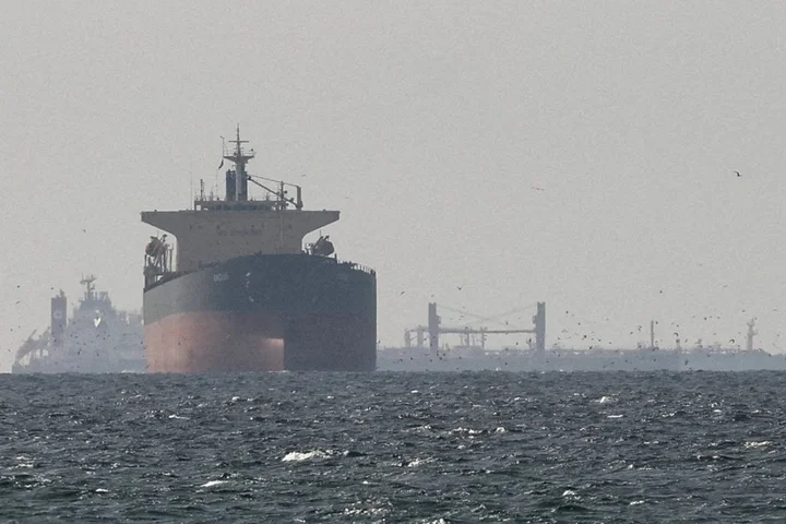 Sanctioned tankers transit Strait of Hormuz amid US blockade