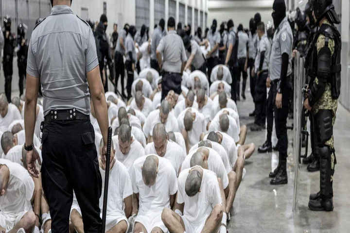 Appeals court shuts down criminal contempt probe over deportation flights