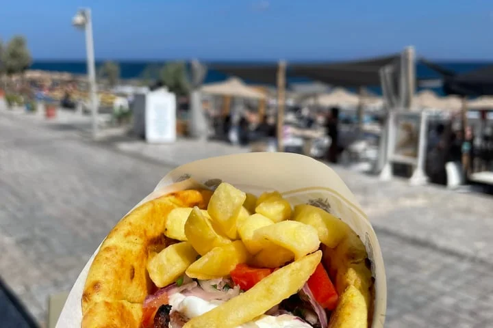 A pilgrimage to the 'fourth best souvlaki' in the world, in Santorini