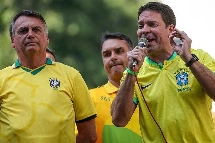 Runaway Brazilian ex-spy chief convicted in coup reportedly detained by ICE at Florida traffic stop