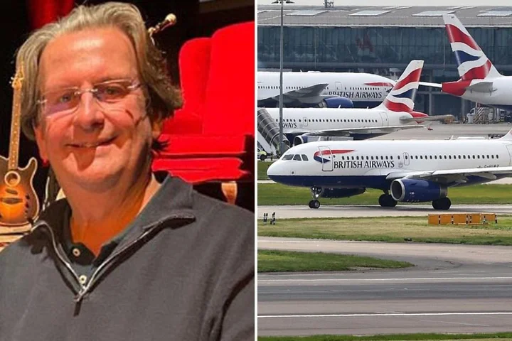 BA passenger sues for £50,000 saying cut on little finger gave him nightmares