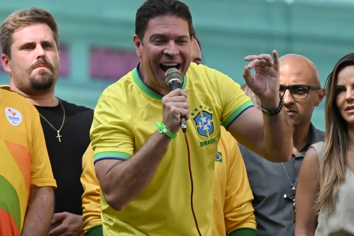 Intelligence chief to Brazil after ICE arrest