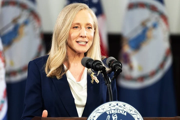 Economist warns thousands of Virginia jobs at risk after minimum wage hike signed by Spanberger