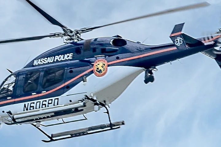 2 detained after shooting in New York leaves 15-year-old killed, two others wounded: police