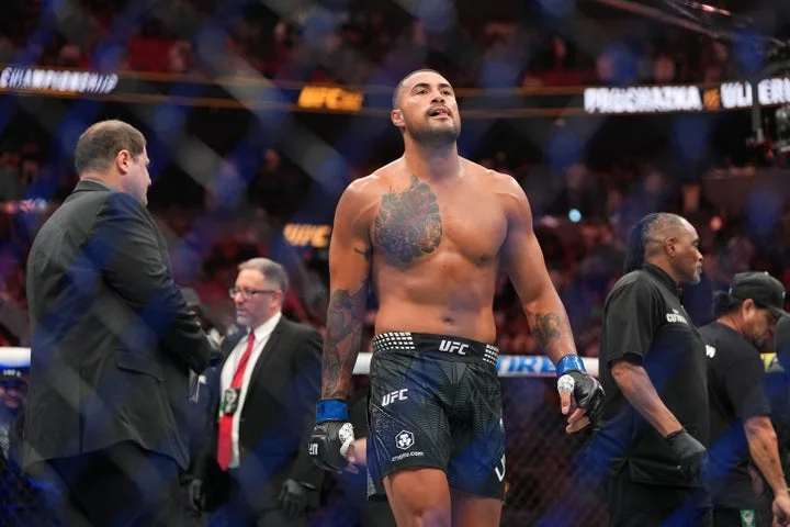 UFC champion loses belt just hours after winning title