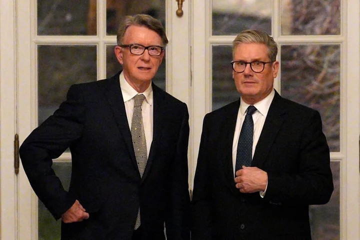 Starmer faces calls to quit after revelation Lord Mandelson failed vetting for US ambassador role