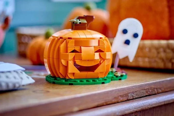 The LEGO Halloween Pumpkin Set Is Nearly Half Off and Comes With a Light Up Brick