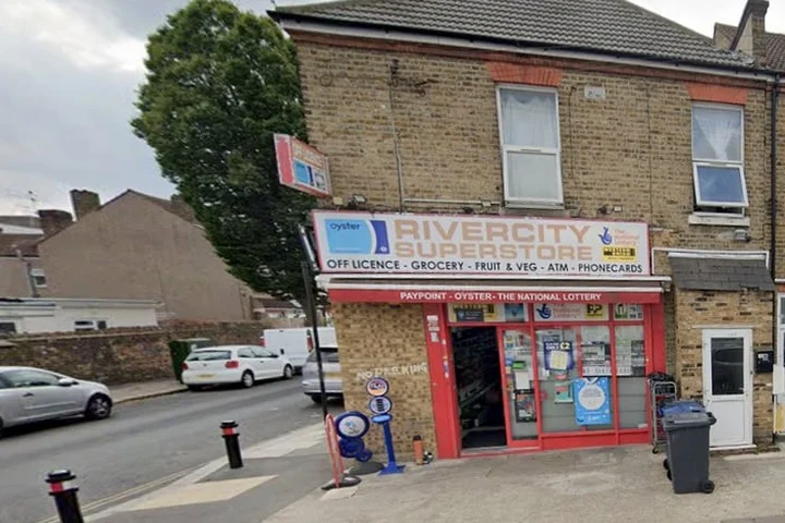 West London shop that hired ‘drug dealer’ illegal worker keeps its licence