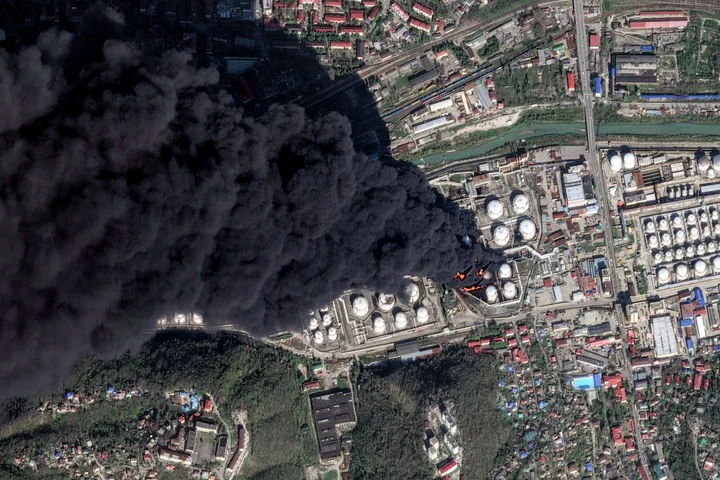 Ukraine’s long-range strikes prompt new Russian threat against Europe