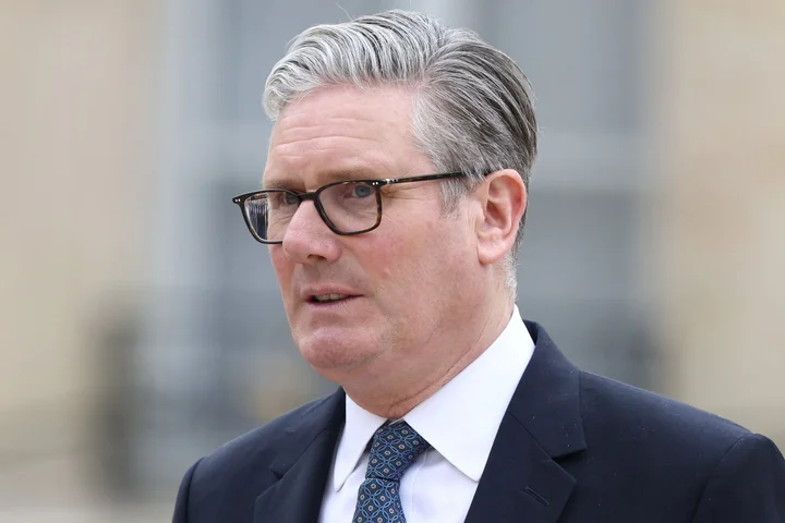 Starmer rejects calls to quit as pressure mounts over Mandelson vetting