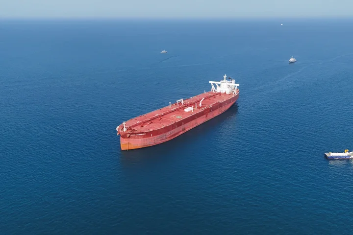 Iran closes Strait of Hormuz again over US blockade of its ports