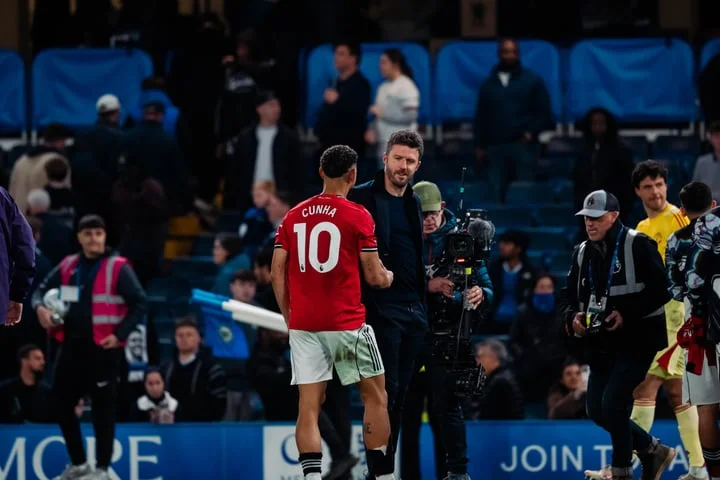 Michael Carrick singles out 'incredible' Manchester United players after 'massive' Chelsea win