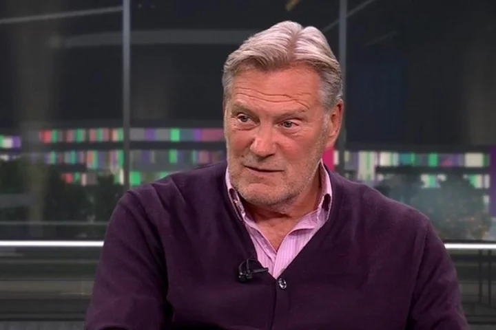 Glenn Hoddle makes Liam Rosenior sack claim after Chelsea defeat to Manchester United