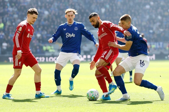 Toffees pile on early pressure in historic Merseyside derby