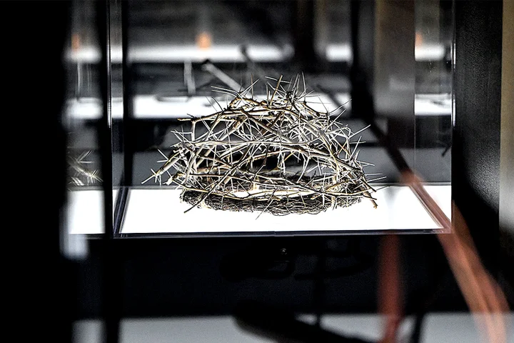 New book on archaeological evidence for Jesus rockets to top of bestseller list