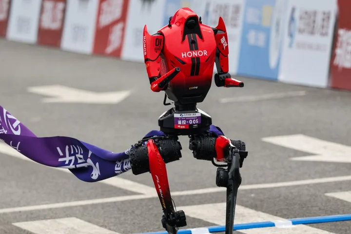 Humanoid robot breaks half marathon world record in Beijing