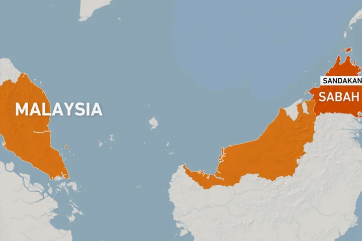 Fire razes 200 homes in Sabah, leaving hundreds homeless