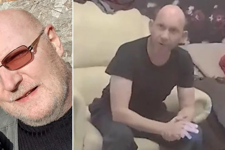 Chilling moment killer tells paramedics body has been in bedroom ‘for 12 days’