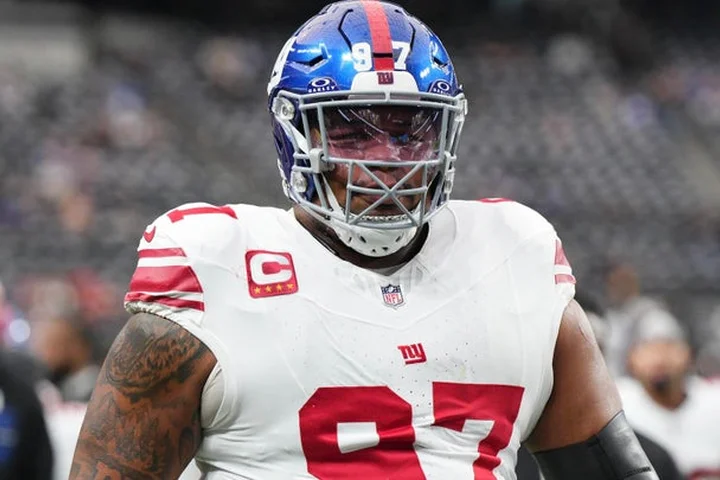 Dexter Lawrence trade grades: Giants trade defensive tackle to Bengals for No. 10 overall pick, per report