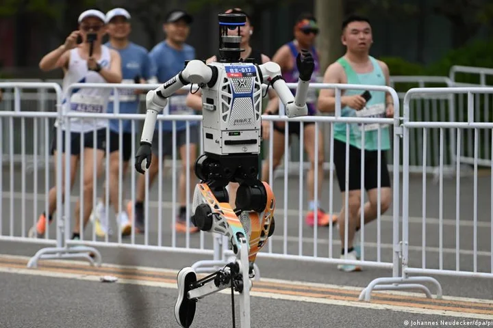 For the first time, humanoid robots have outclassed humans in a half-marathon