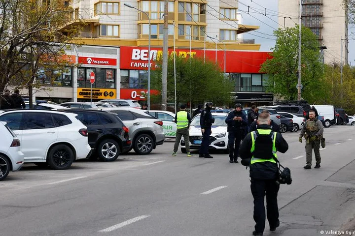 Gunman shot dead after killing spree in Kyiv