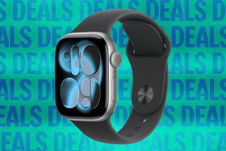 Our Favorite Apple Watch Has Never Been Less Expensive