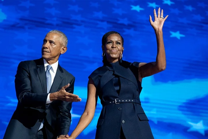 Barack and Michelle Obama's film production company reportedly leaving Netflix to go independent
