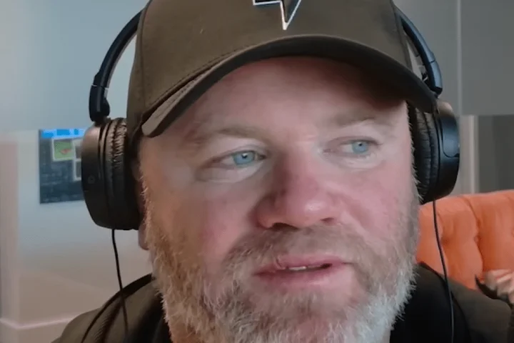 Wayne Rooney questions ‘strange’ Mikel Arteta decision to drop Arsenal star against Man City