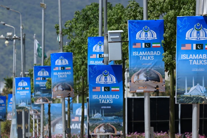 No talks with US for now, casting doubt over Pakistan efforts