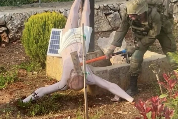 IDF condemns soldier pictured hitting statue of Jesus