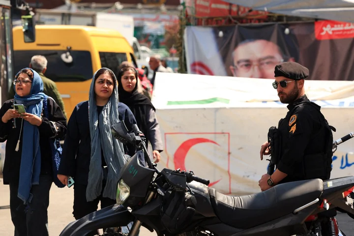 Iran expands limited internet access but restrictions remain for most