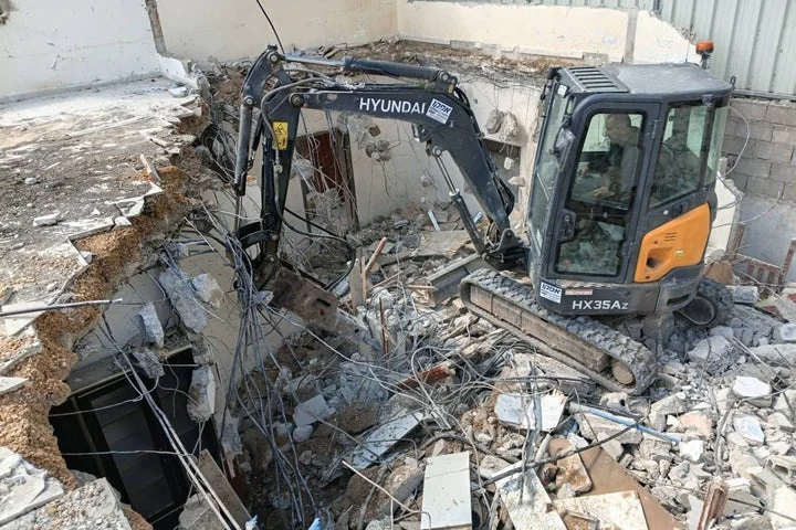 Jerusalem’s ‘self-demolition’ crisis: Palestinians forced to tear down their own homes