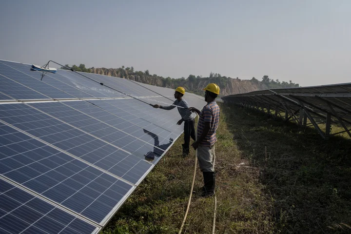 Clean electricity meets all new demand, curbing fossil fuels, says Ember