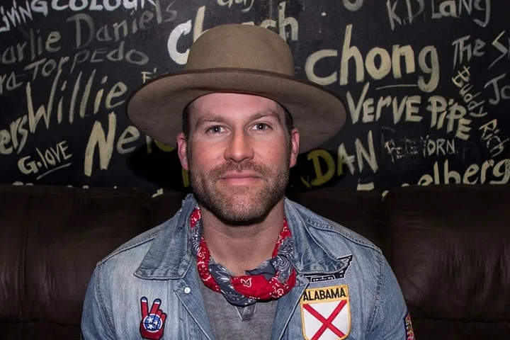 Country singer Drake White describes ‘gunshot’ moment his brain ruptured mid-concert: ‘I knew I was dying’