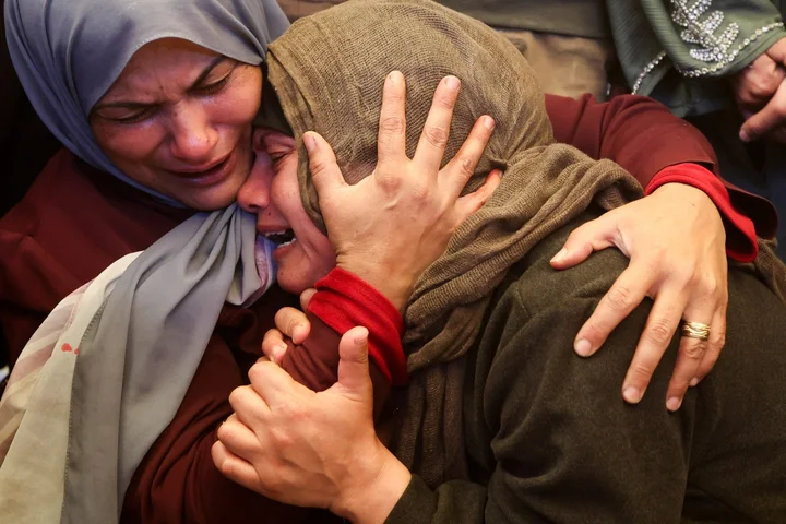 Israeli soldiers and settlers kill 11 Palestinians across Gaza, West Bank