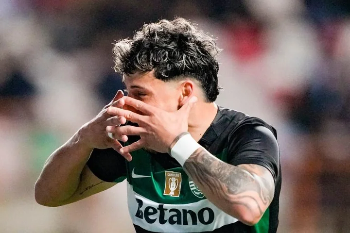 Arsenal begin talks to sign Manchester United target with £69m clause after impressing Mikel Arteta