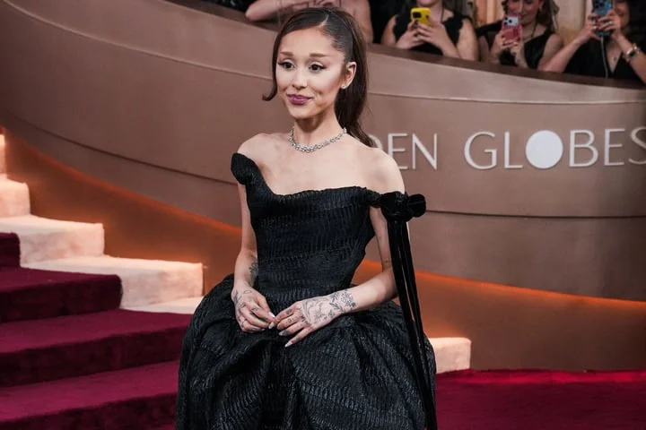 Ariana Grande to release eighth studio album this summer