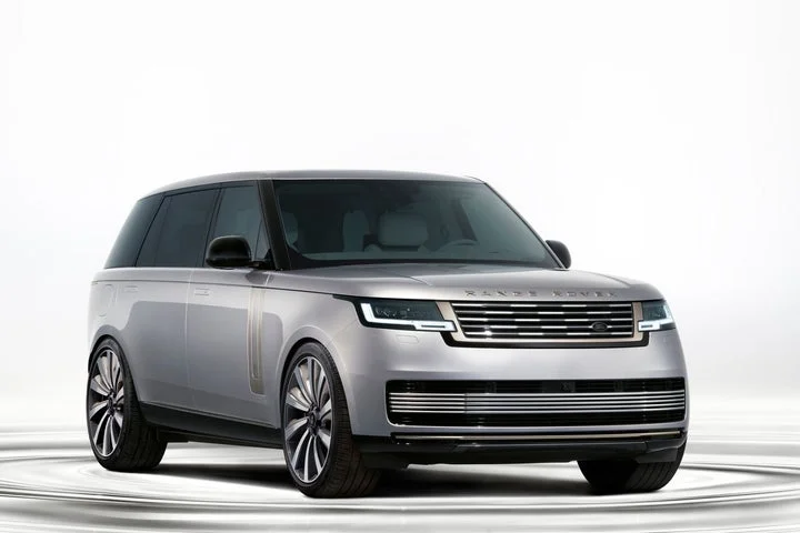 Range Rover SV Ultra turns luxury up to 11 with concert-hall sound on wheels