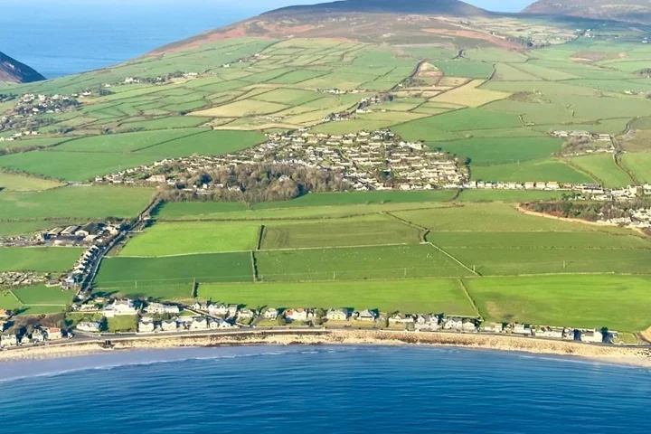 The UK’s ‘secret’ beaches revealed with no crowds or crammed car parks