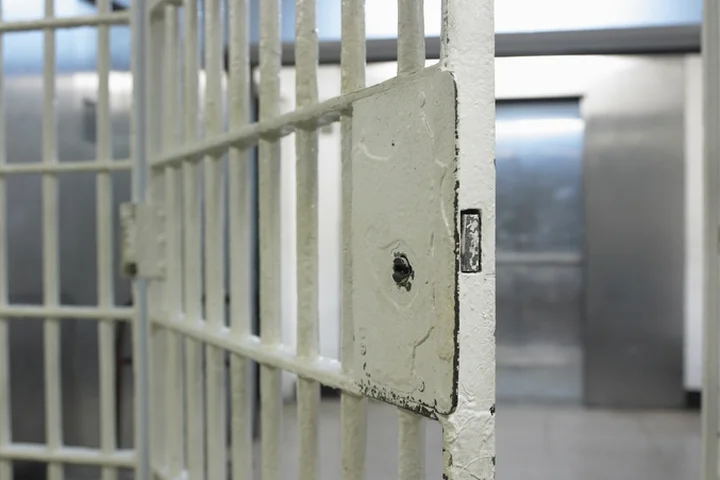 Prison officers to be issued with body cameras, batons