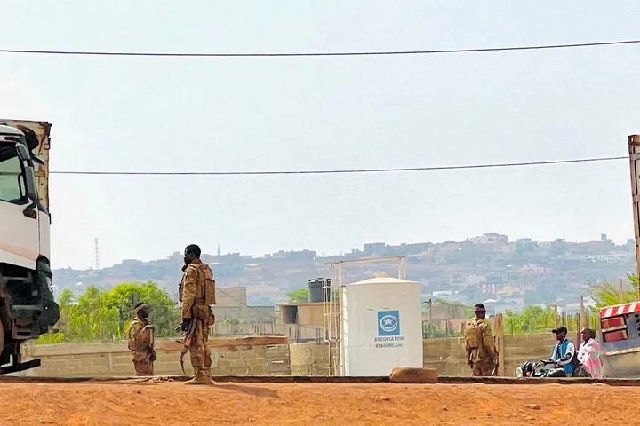 Mali probes soldiers suspected of involvement in military base attacks