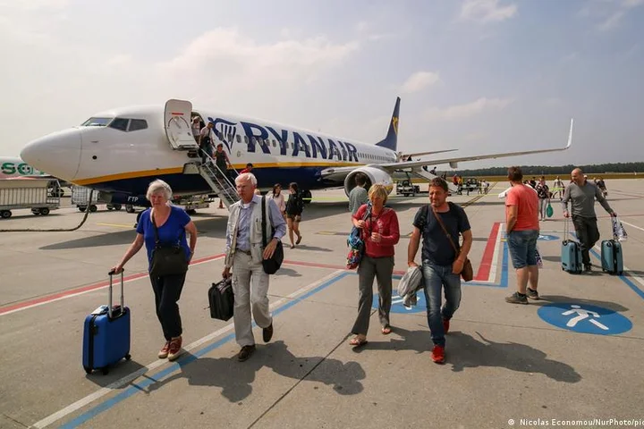 How the Iran war is hurting travelers, airline industry