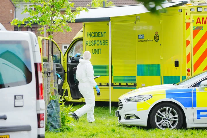 Man and woman killed in 'suspicious' Bristol explosion as bomb squad on scene