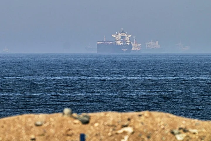 US has struck seven Iranian boats as tensions resume in Strait of Hormuz