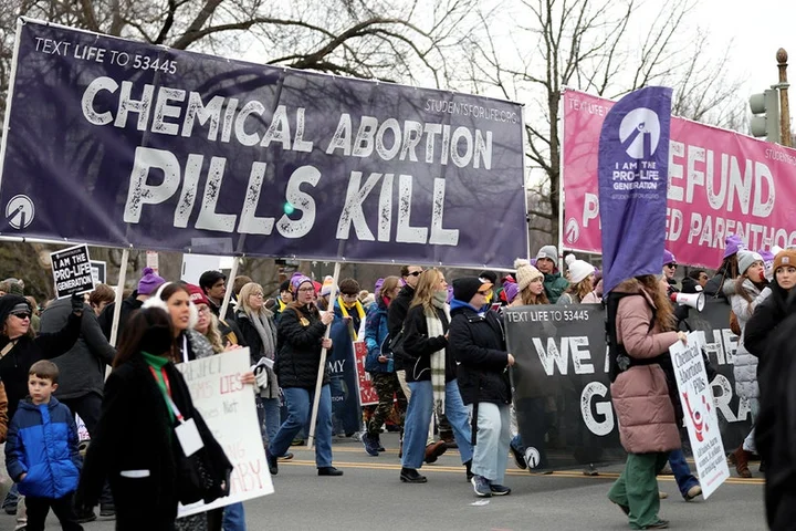 Supreme Court temporarily blocks appeals court ruling on abortion pill, restores wider access to drug