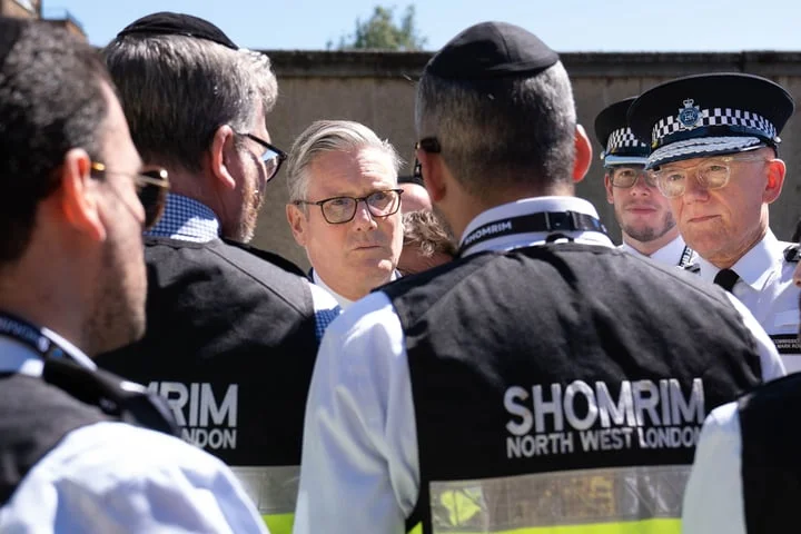 Keir Starmer goes to war on antisemitism after Golders Green stabbings and London arson attacks
