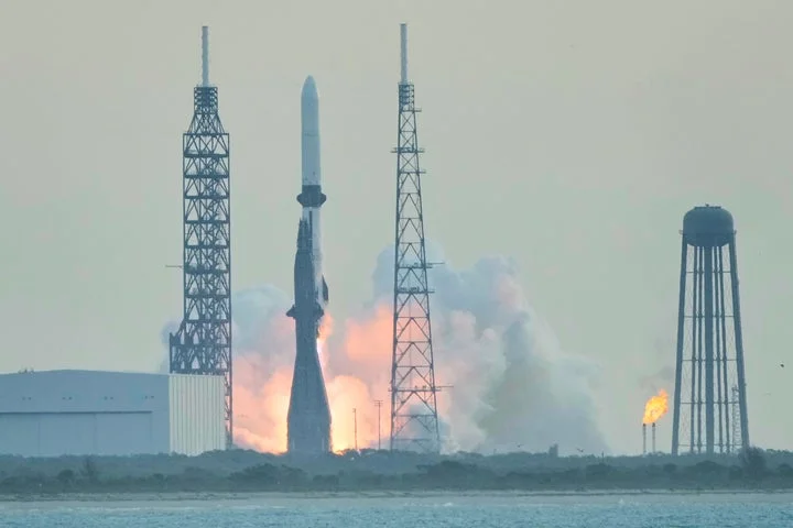 Jeff Bezos’s Blue Origin reveals new stock plan to tackle staff unrest and fight SpaceX