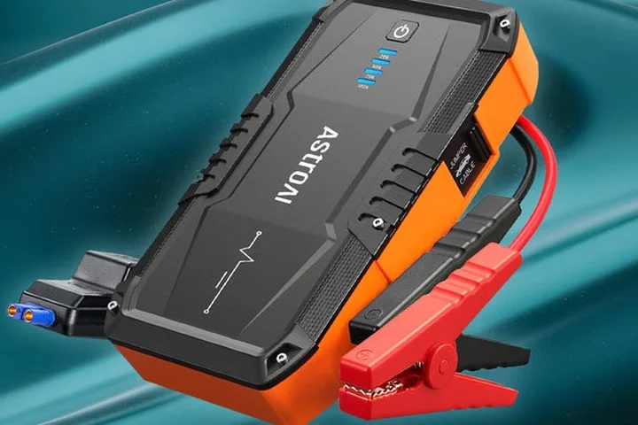 The Popular AstroAI S8 Cordless Car Jump Starter Drops Below $20 Ahead of Mother's Day