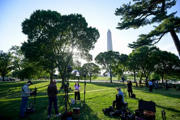 Shooting suspect made vulgar remark about White House after firing at officers, prosecutor says