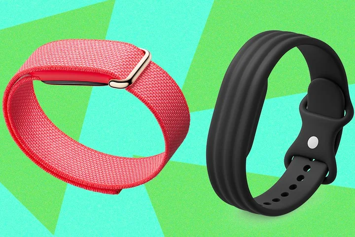 Google Ditches the Screen With the New Fitbit Air (2026)